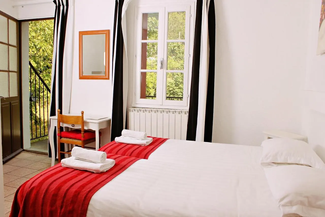 Appart-Hôtel Auberge Le Romarin Valgorge France